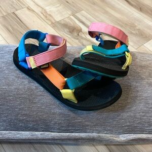Vintage Teva sandals